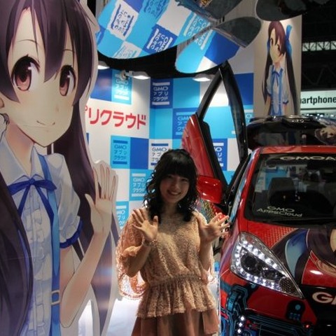 【TGS 2012】クラウドに萌えキャラ&痛車登場!? GMOインターネットブースには声優の内田真礼さんも 画像