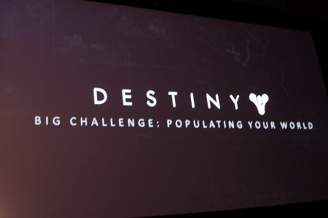 プレイステーション4での発売も決定した、Bungieが取り組む新作アクションシューター『Destiny』。GDC 4日目の28日、同社のChristopher Barrett氏とJoe Staten氏が「Brave New World: New Bungie IP」と題して講演を行い、膨大な量のアセットを紹介しながらゲームの世界