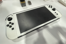 「ニンテンドースイッチ 2」非公式情報流出に任天堂が法的措置か？CES 2025でカバー展示した海外メーカーに弁護士が接触